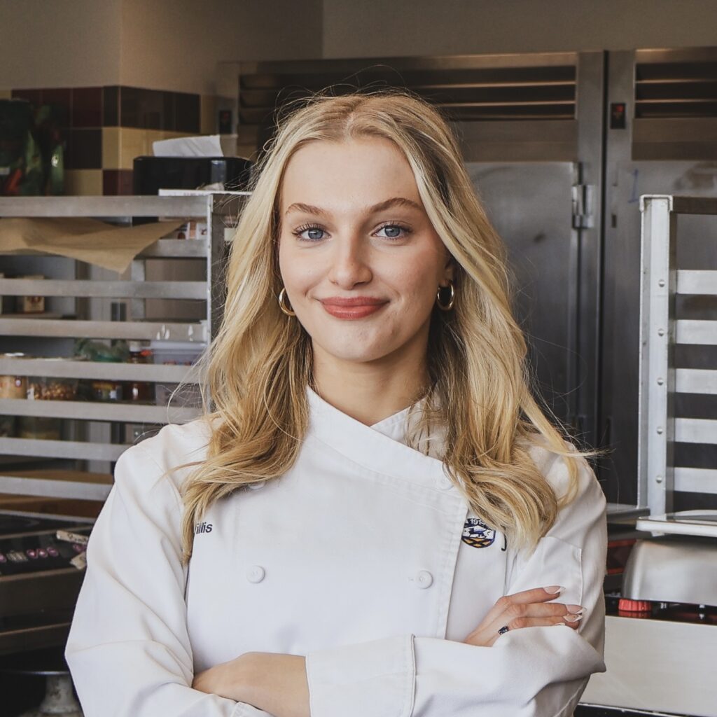 Staff-Abigail-Willis-Cropped